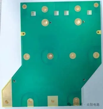 מעגל יוניוול שובר מחסומים עם PCB בעובי 6.3 מ